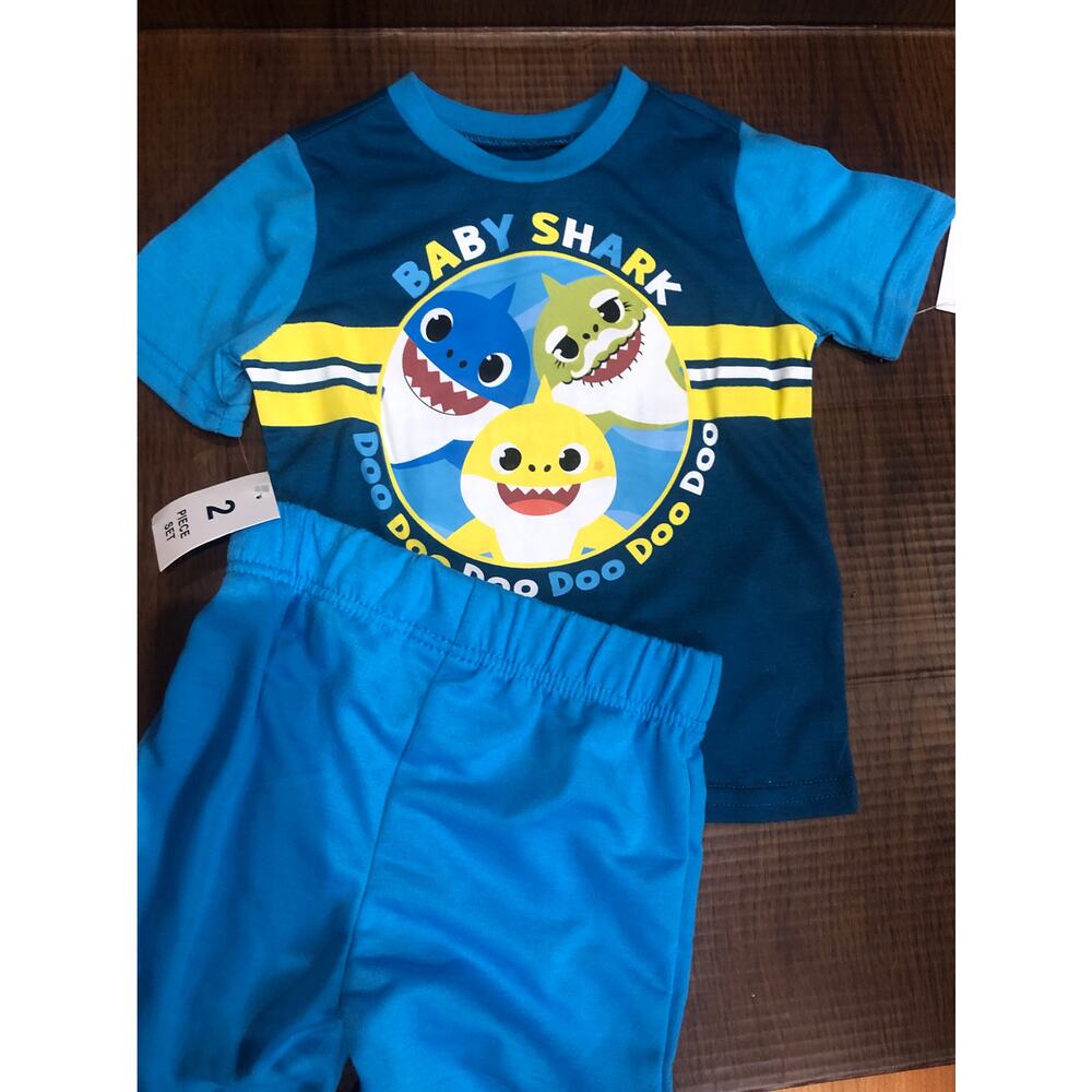 Baby Shark 2 piece shorts set